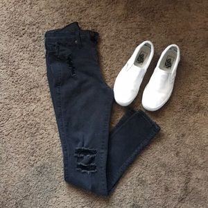 Black skinny jeans